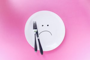 Read more about the article Dauerhaft schlank ohne Diät?! Wie auch du dein Wohlfühlgewicht erreichst (ohne Jojo-Effekt!)